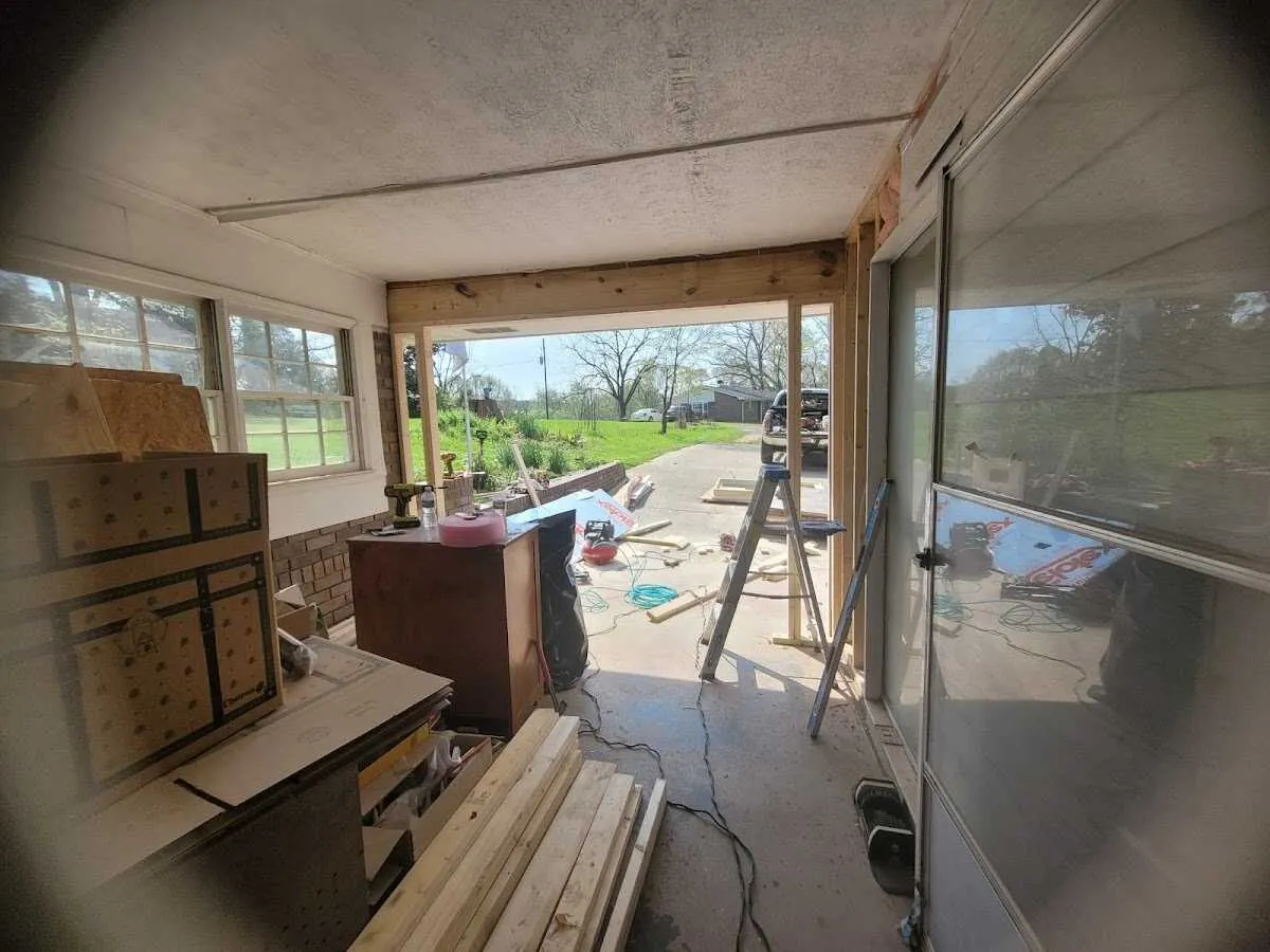 Air movers and dehumidifier for Drying & Dehumidification in Spring Valley